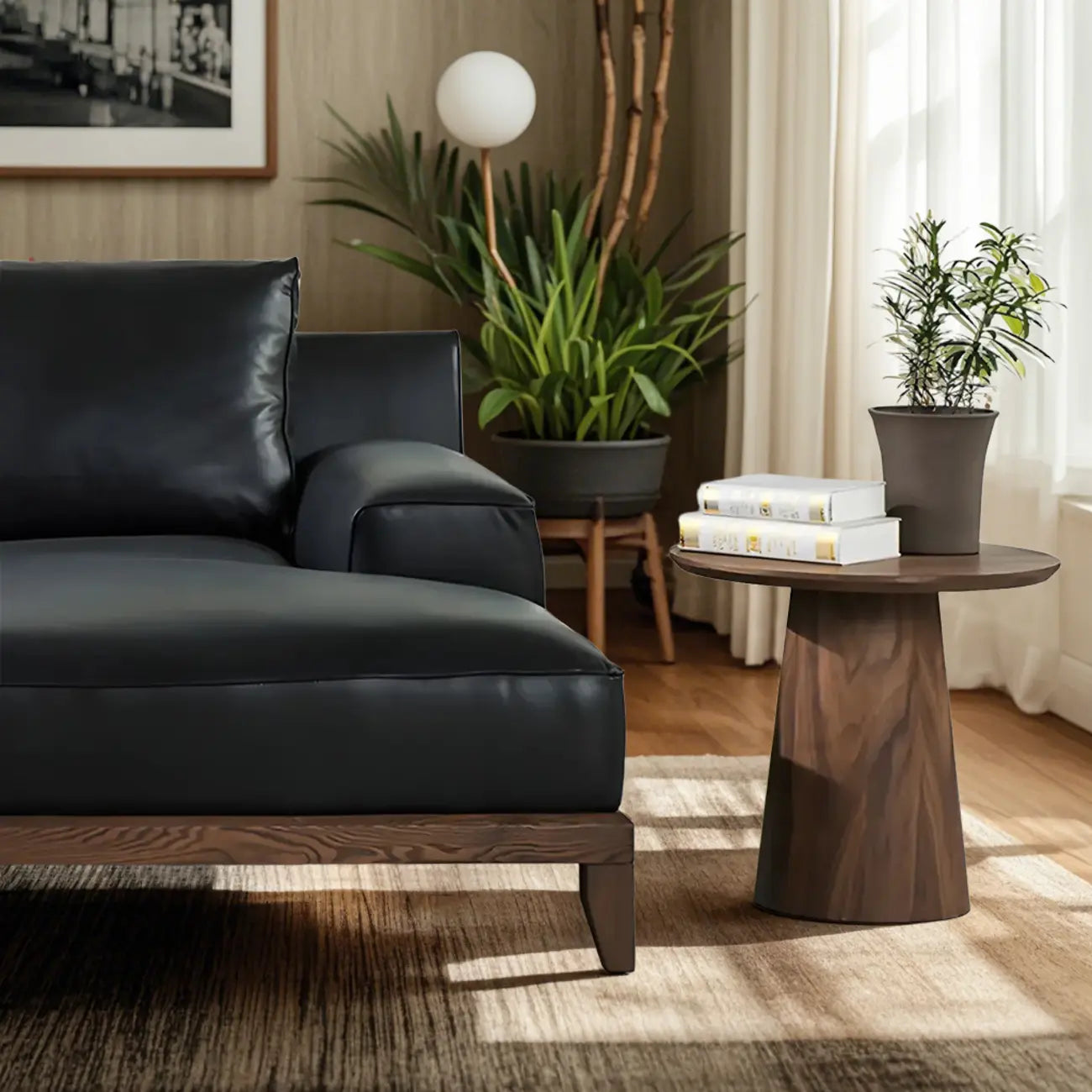 Table basse ronde élégante en noyer foncé