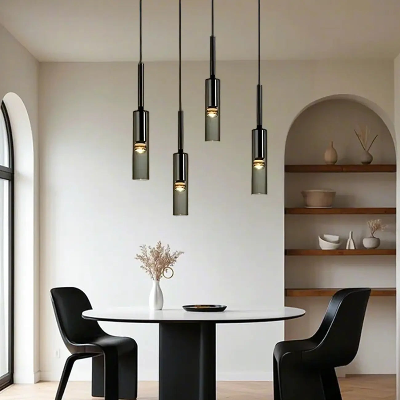 Suspension cylindrique en verre gris pour îlot de cuisine