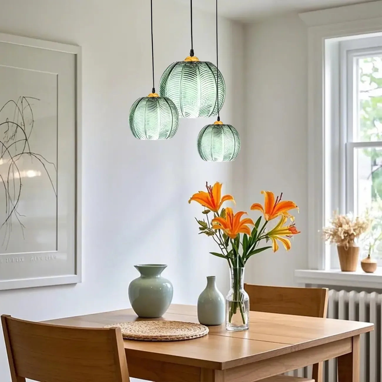 Suspension globe moderne en verre vert inspirée des feuilles