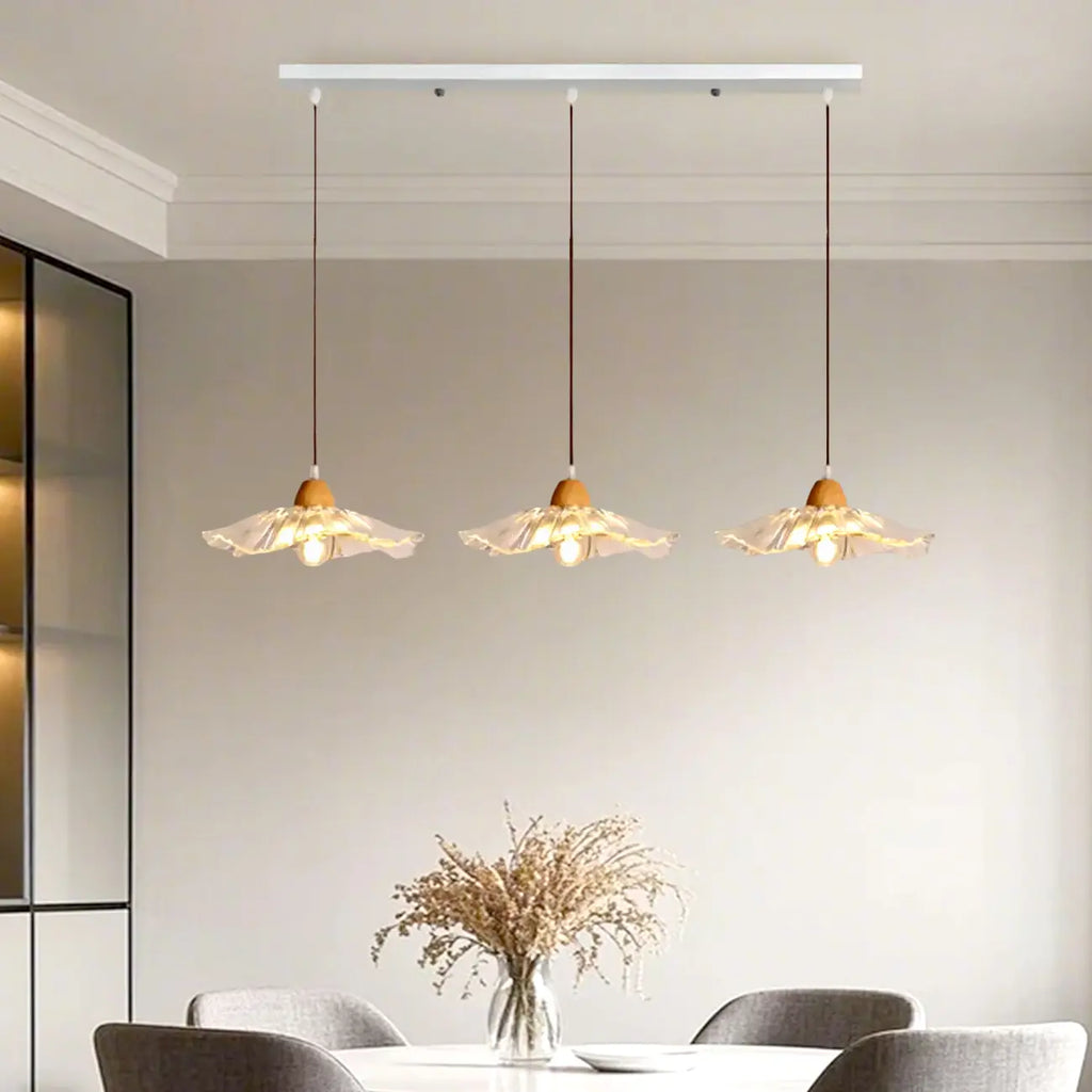 Suspension florale élégante en verre transparent à 3 lumières
