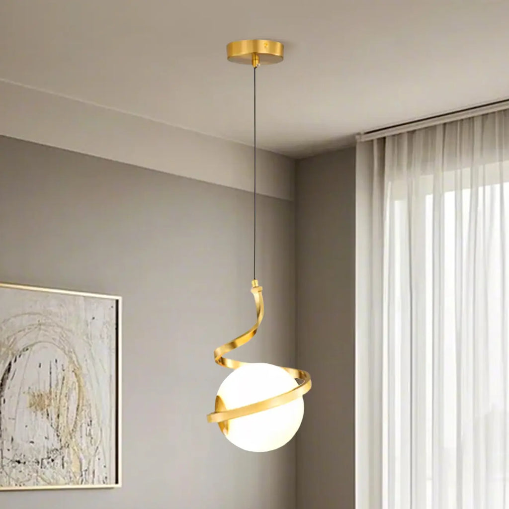 Suspension design blanche boule avec structure métallique linéaire pour chevet
