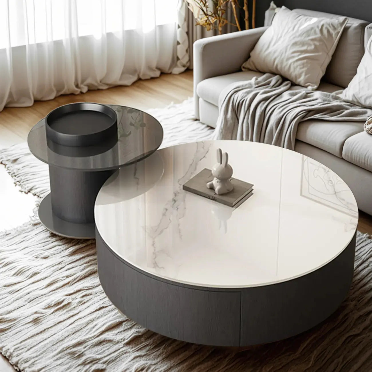 Table basse ronde gigogne en bois noir moderne et élégant