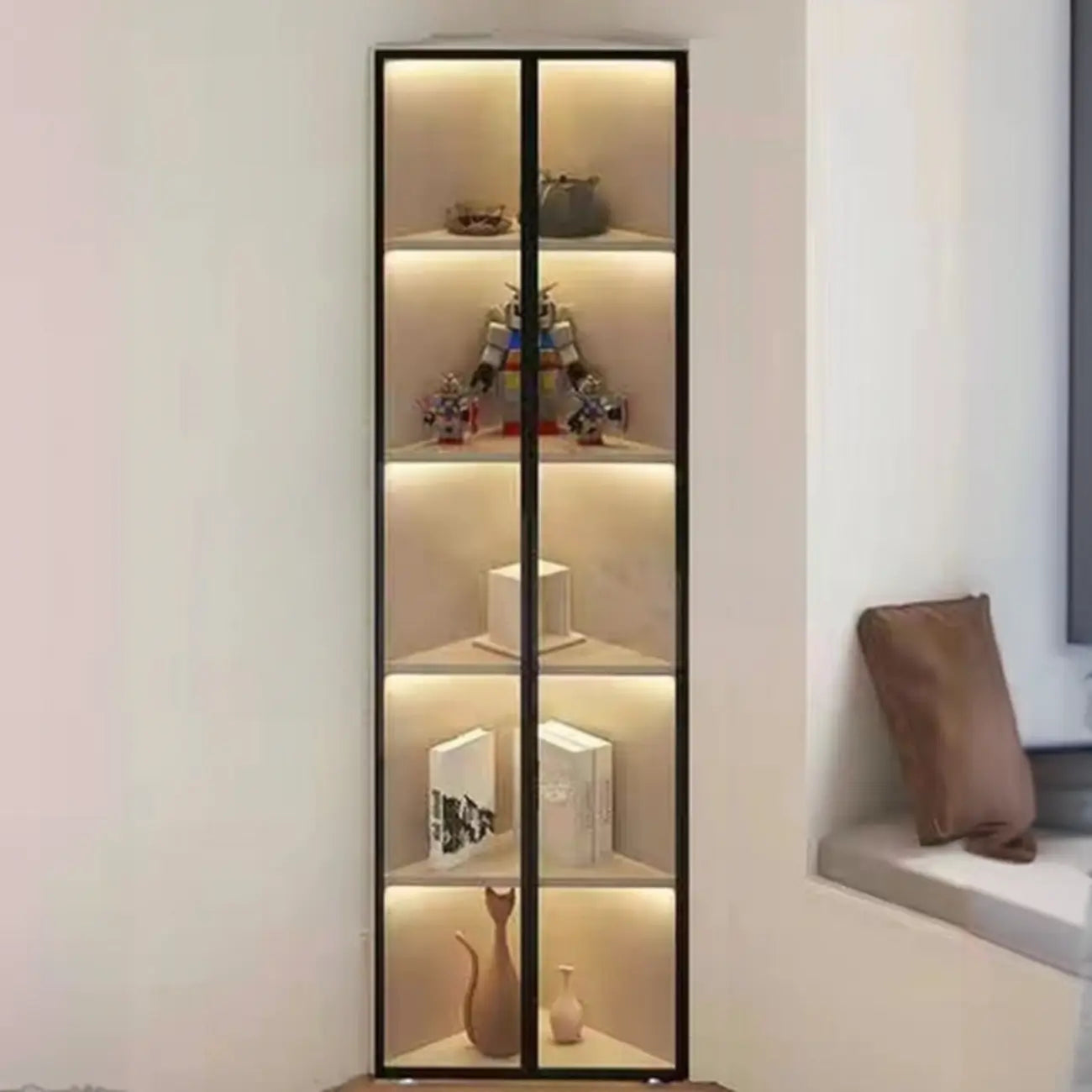 Vitrine d'angle moderne en métal gris et bois avec porte vitrée