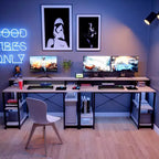 Bestier Bureaux d'ordinateur 140 cm avec étagère réversible, bureau d'écriture debout pour bureau à domicile/études/jeux