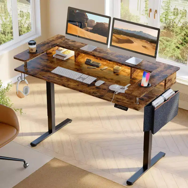 Bureau debout Bestier 58 avec support d'écran, bureau d'ordinateur à LED réglable en hauteur avec rangement et crochet, bureau de travail debout pour la maison et le bureau