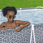 Piscine hors-sol rectangulaire Bestway Steel Pro pour jardin avec pompe filtrante de 1 249 litres, 3,66 m x 2,01 m x 66 cm, grise