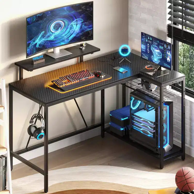 Bureau de jeu Bestier 52 avec lumières LED, bureau en forme de L avec prise de courant et support d'écran, bureau d'angle pour ordinateur
