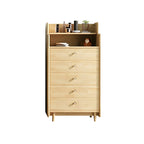 Commode d'appoint en rotin et bois brun avec plusieurs tiroirs