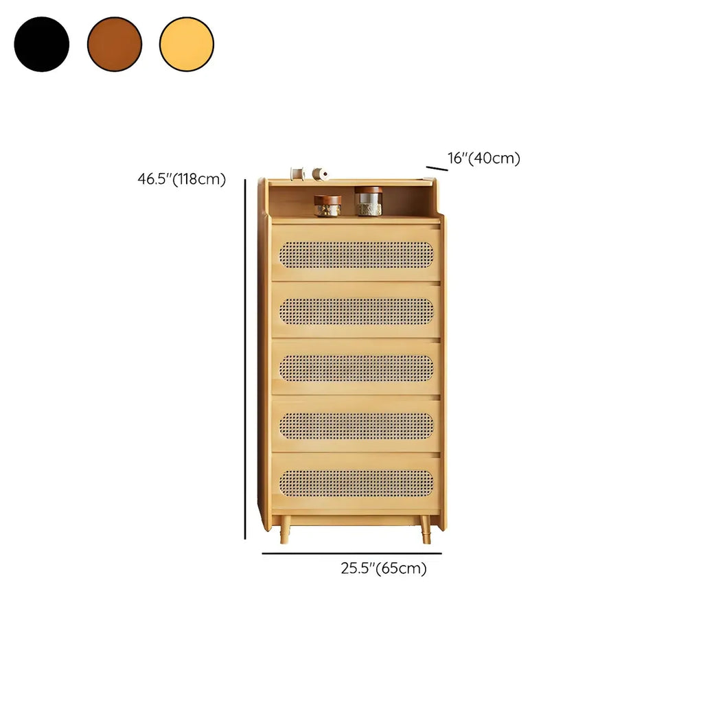 Commode d'appoint en rotin et bois brun avec plusieurs tiroirs