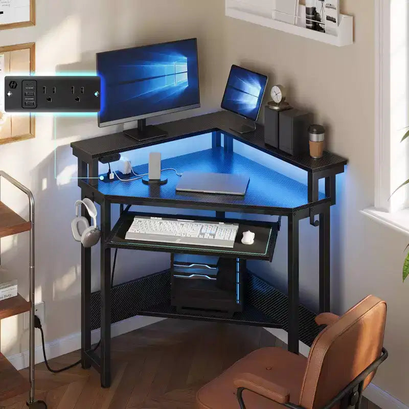 Greenstell Petit bureau d'angle avec prise de courant, bureau d'ordinateur avec lumière LED, support d'écran, tiroir à clavier et support de casque