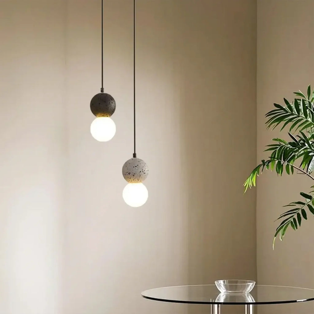 Suspension en verre opale perlé pour décoration intérieure contemporaine