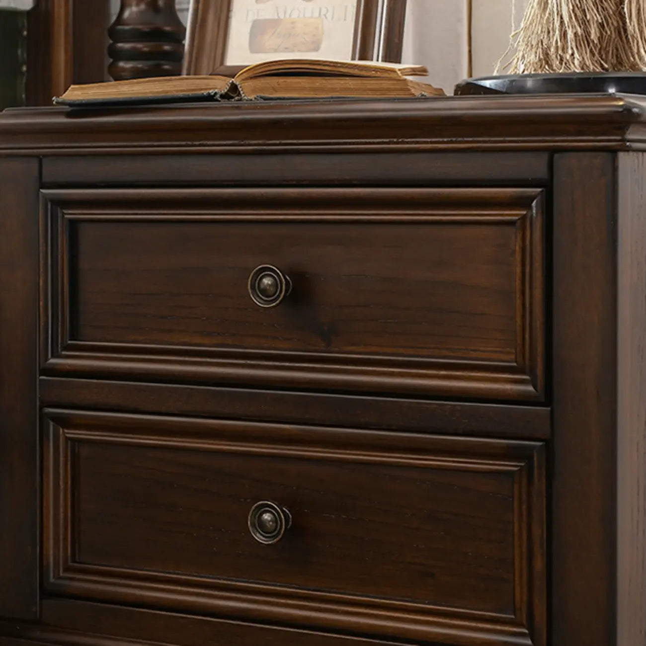 Table de chevet standard classique en bois brun expresso à 2 tiroirs