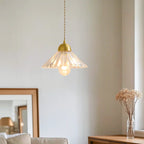 Suspension moderne en verre transparent à motif conique pour salon