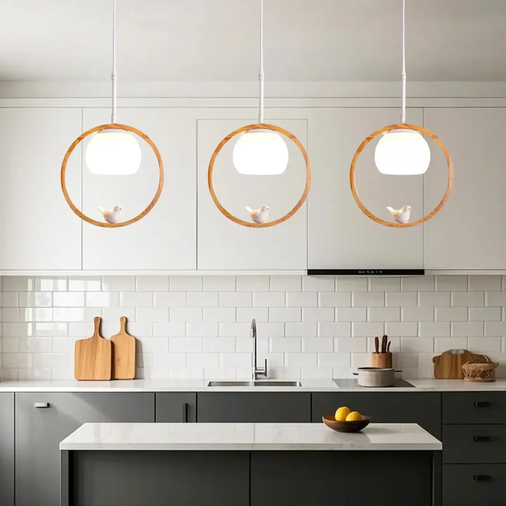 Suspension LED design en forme d'anneau en bois avec abat-jour en verre pour la décoration intérieure