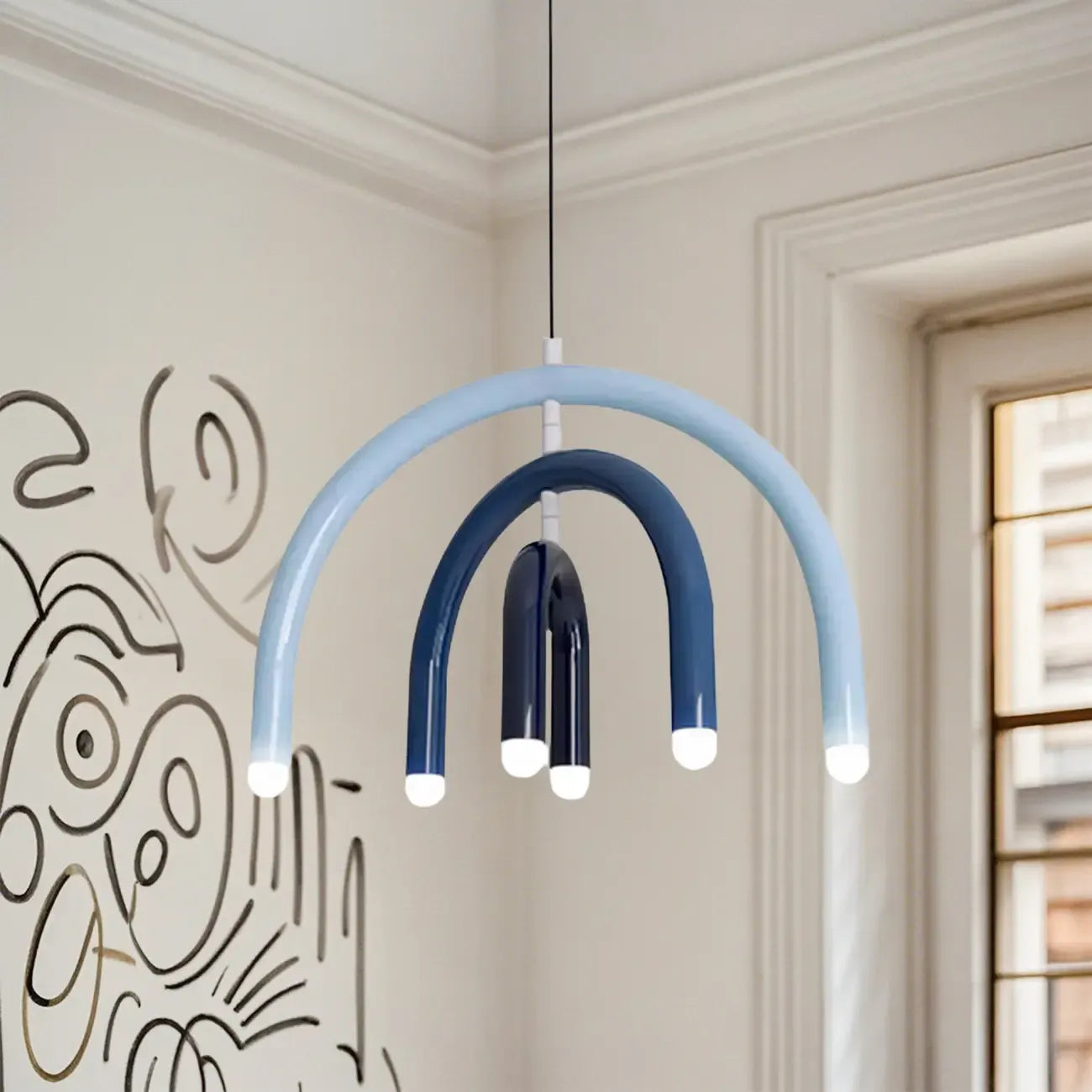 Lustre moderne à 6 lumières LED avec un design en forme d'arc-en-ciel