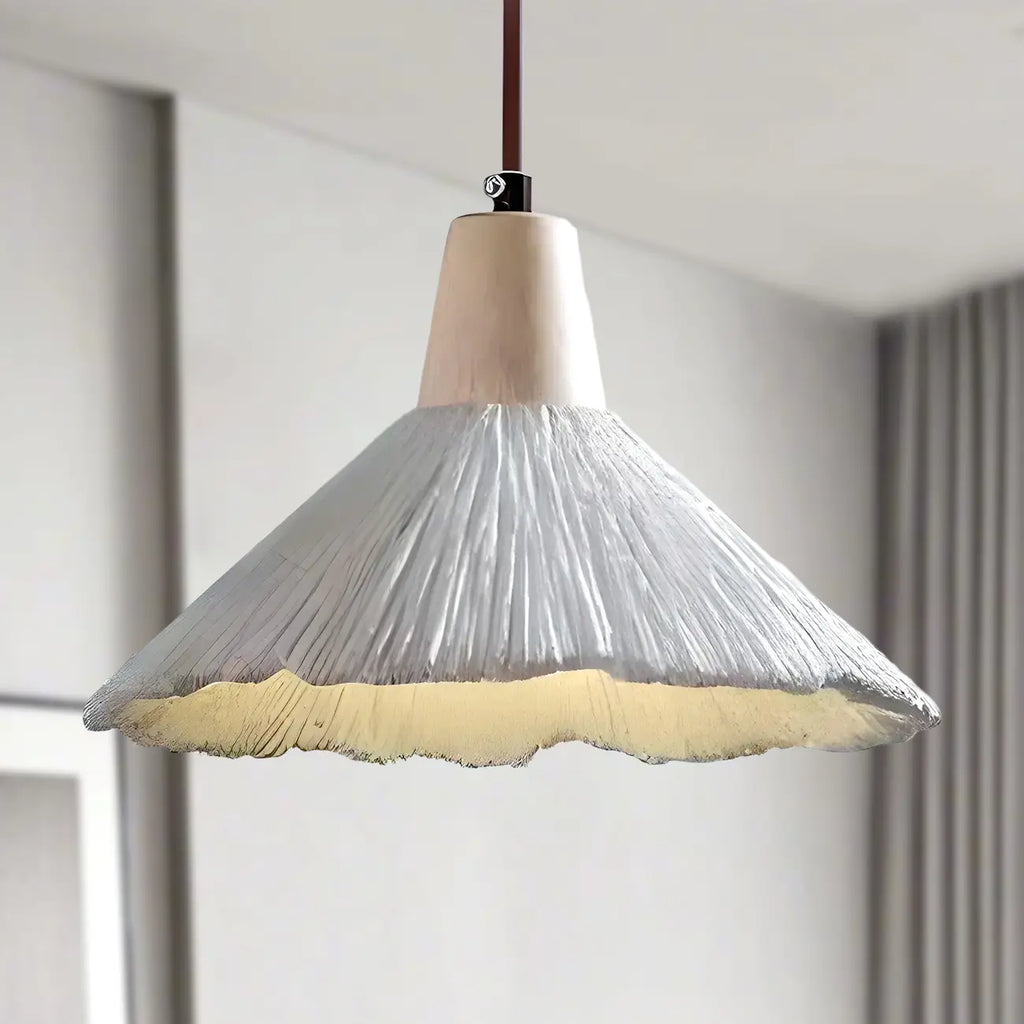 Suspension en bois gris avec motif de feuille de ginkgo pour salon