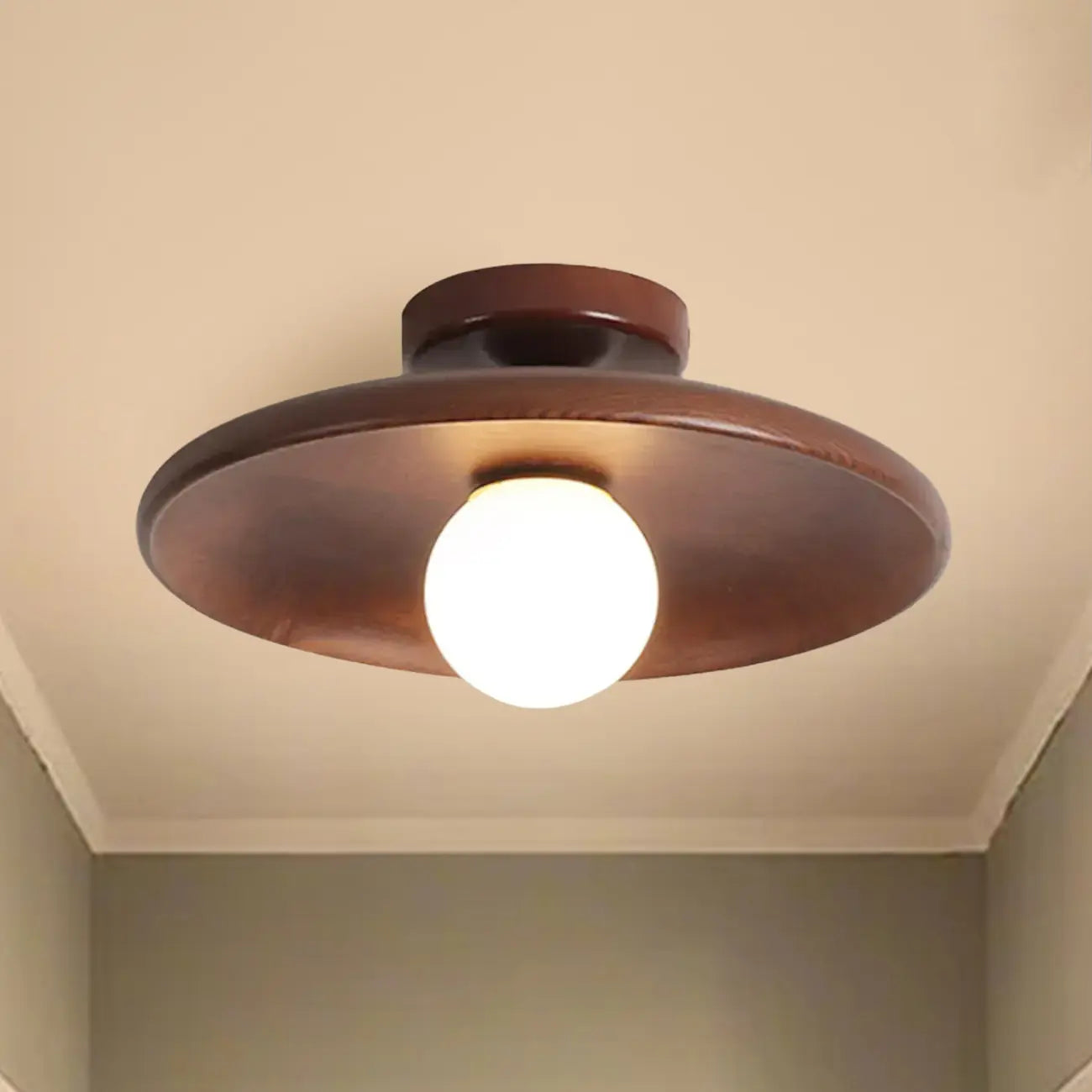 Plafonnier semi-encastré simple en bois pour usage intérieur