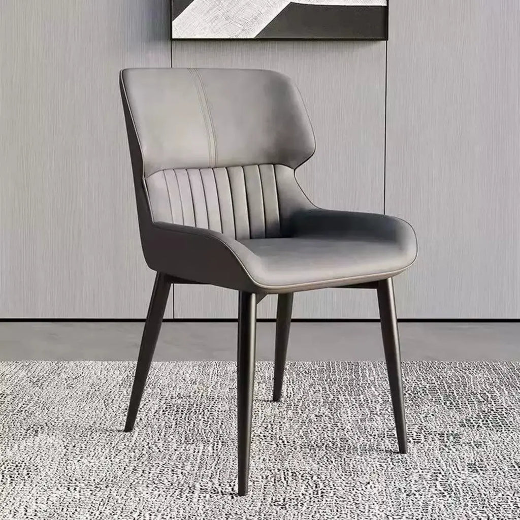Chaise de salle à manger sans accoudoirs, dossier bas en cuir