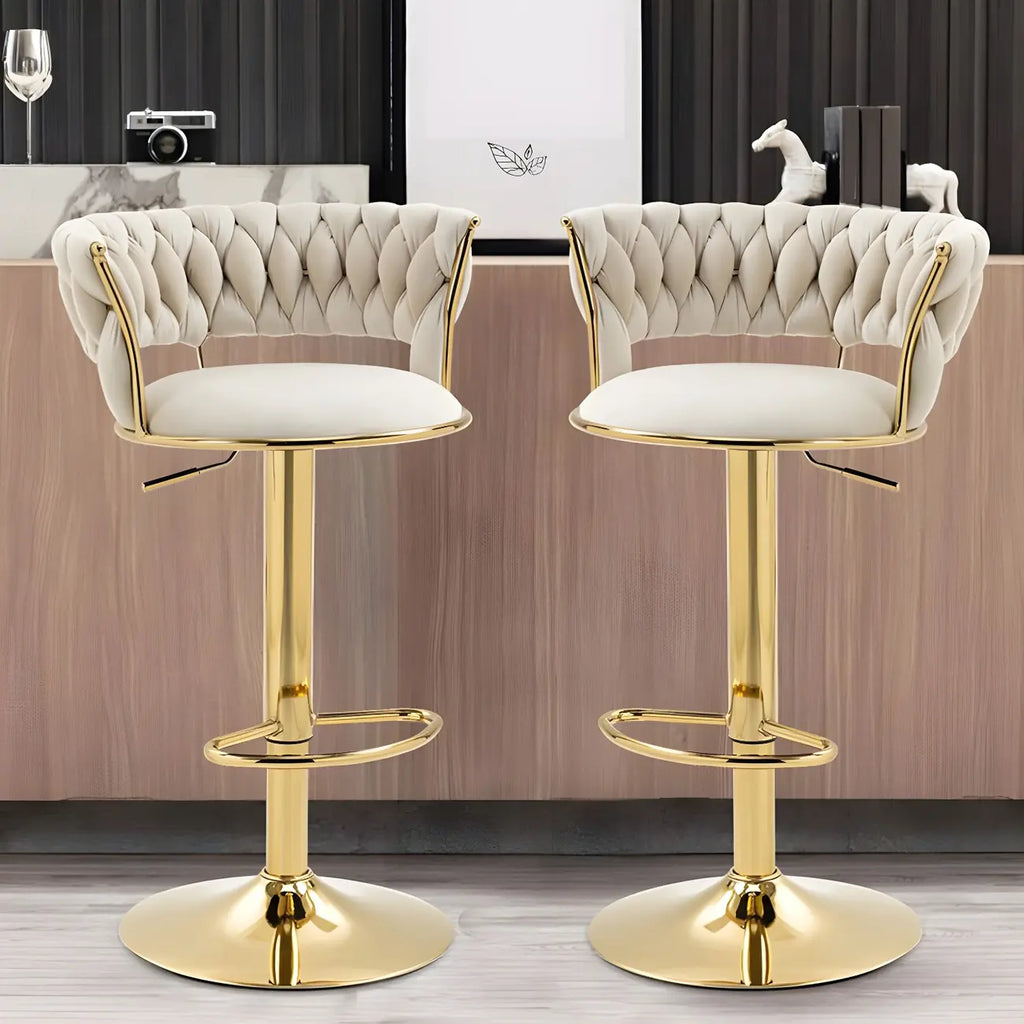 Tabouret de bar pivotant réglable à dossier bas et base dorée