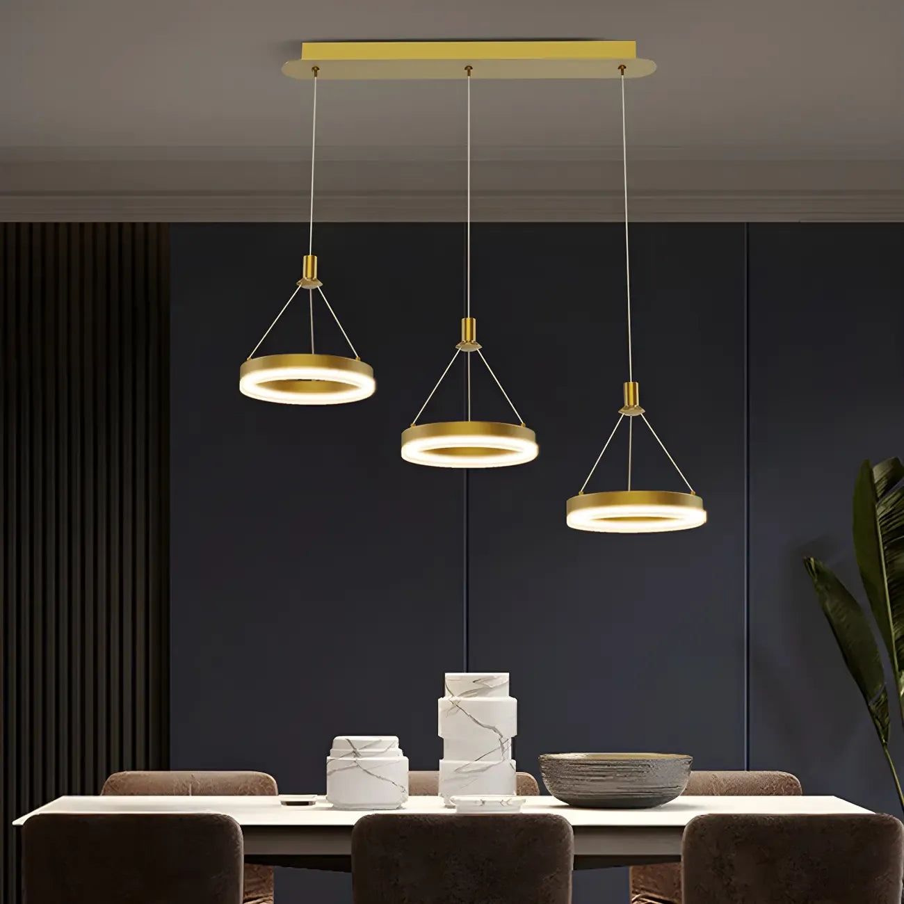 Suspension géométrique à 3 lumières LED en laiton pour îlot de cuisine