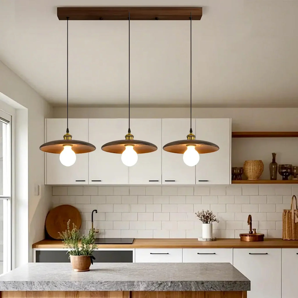 Suspension géométrique en bois de noyer pour îlot de cuisine