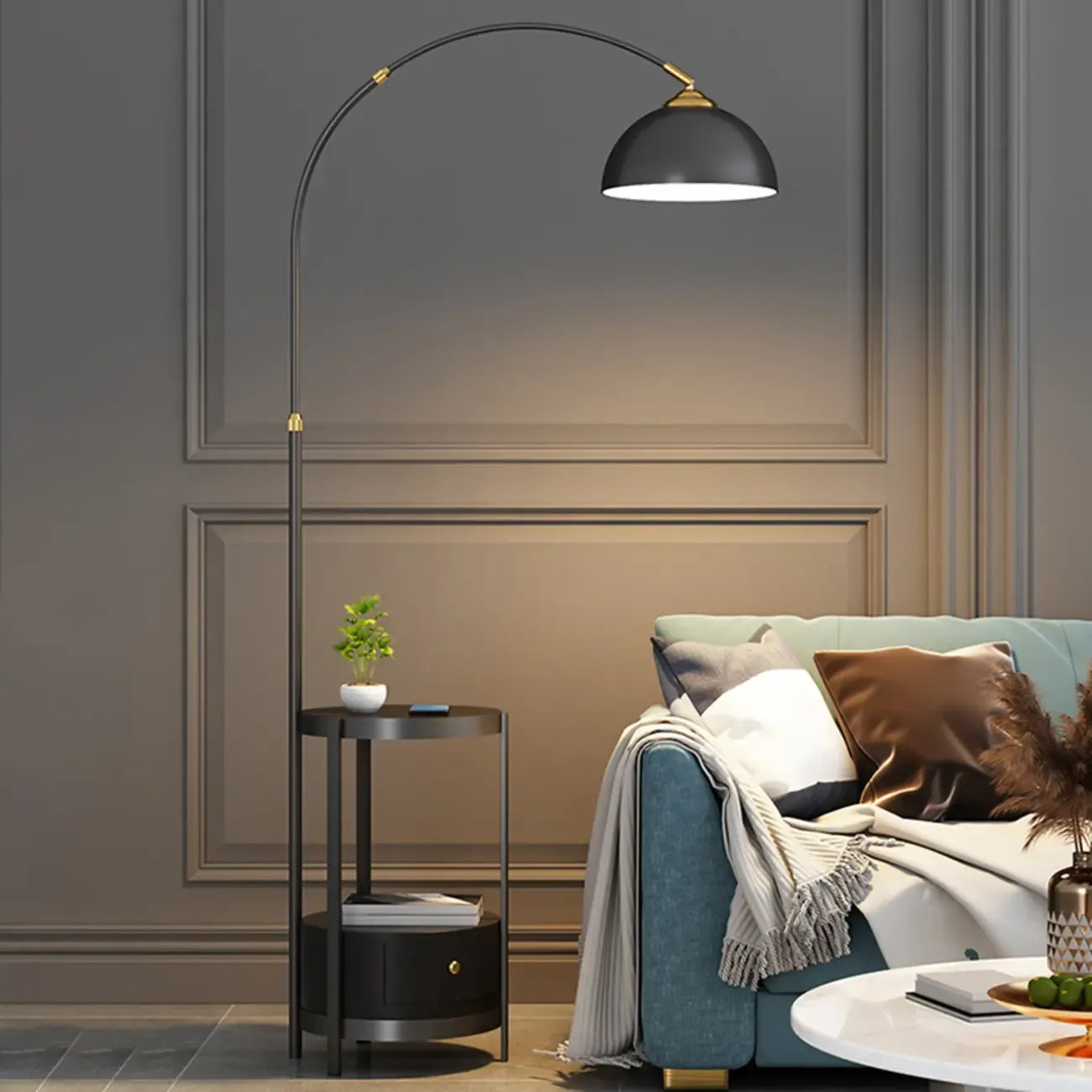 Lampadaire arqué moderne en métal à hauteur réglable avec étagère de rangement