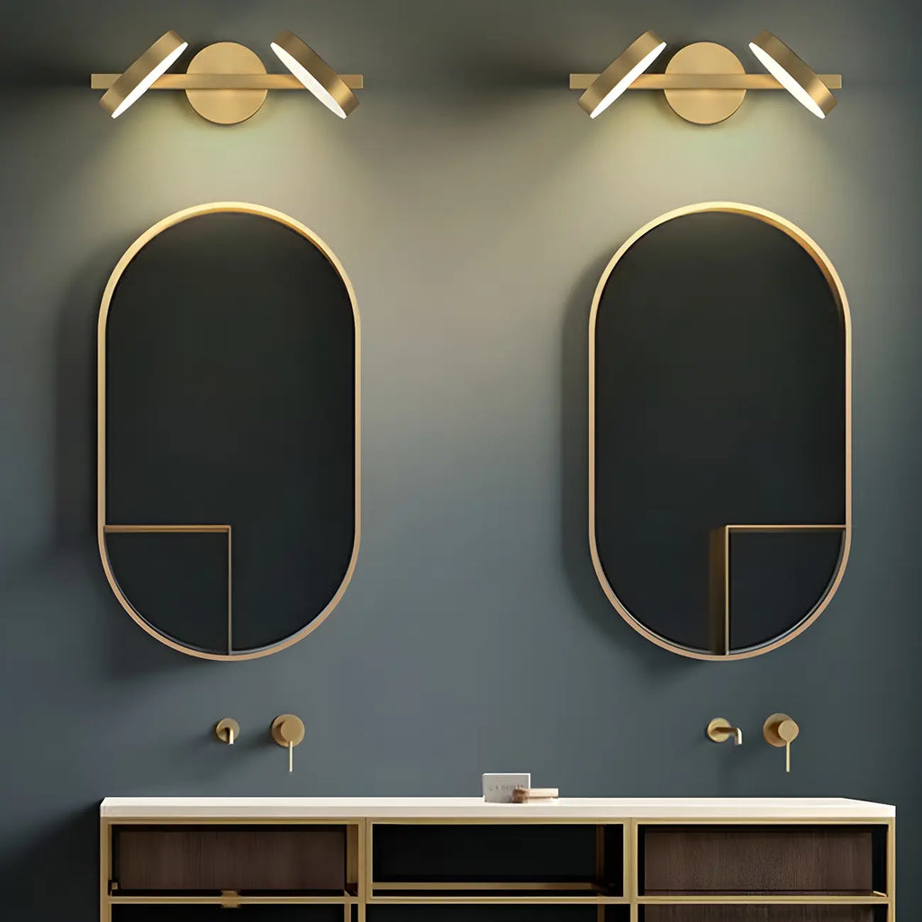 Applique murale minimaliste en métal avec LED pour la décoration de salle de bain