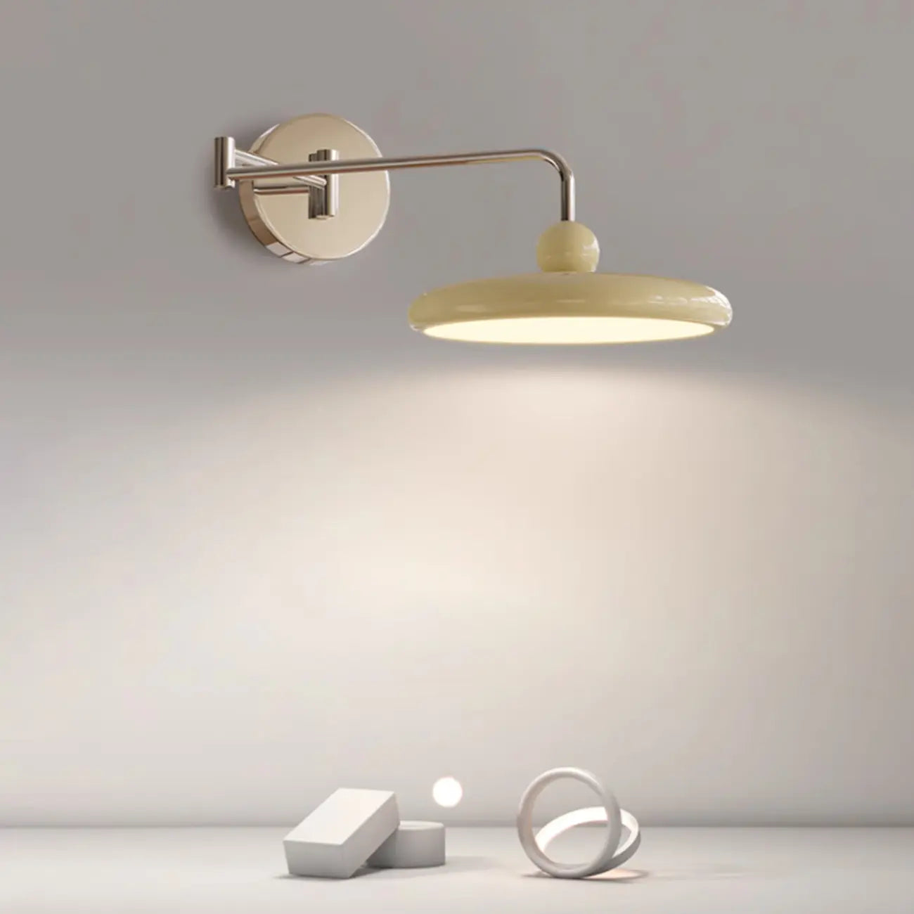 Applique murale moderne beige à bras articulé avec abat-jour rond