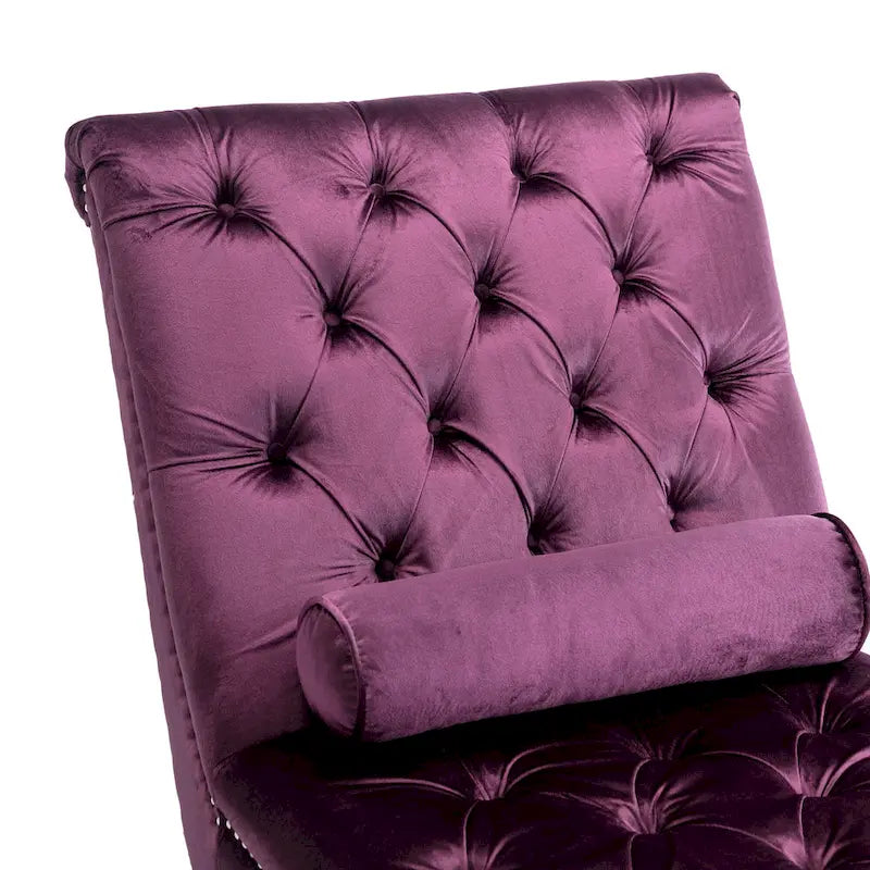 Chaise longue capitonnée violette avec oreiller et pieds en acrylique