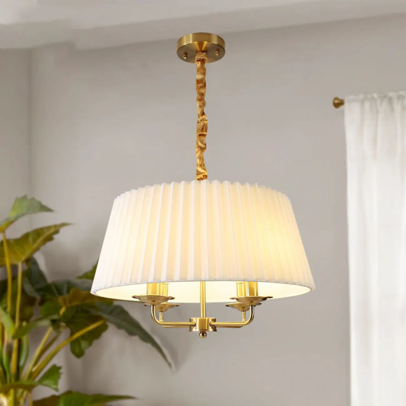 Lustre tambour plissé moderne or et blanc, hauteur réglable