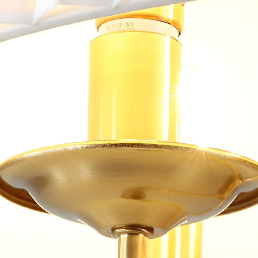Lustre tambour plissé moderne or et blanc, hauteur réglable