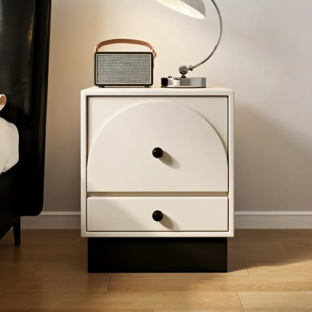 Comodino moderno in legno bianco sporco a 2 cassetti