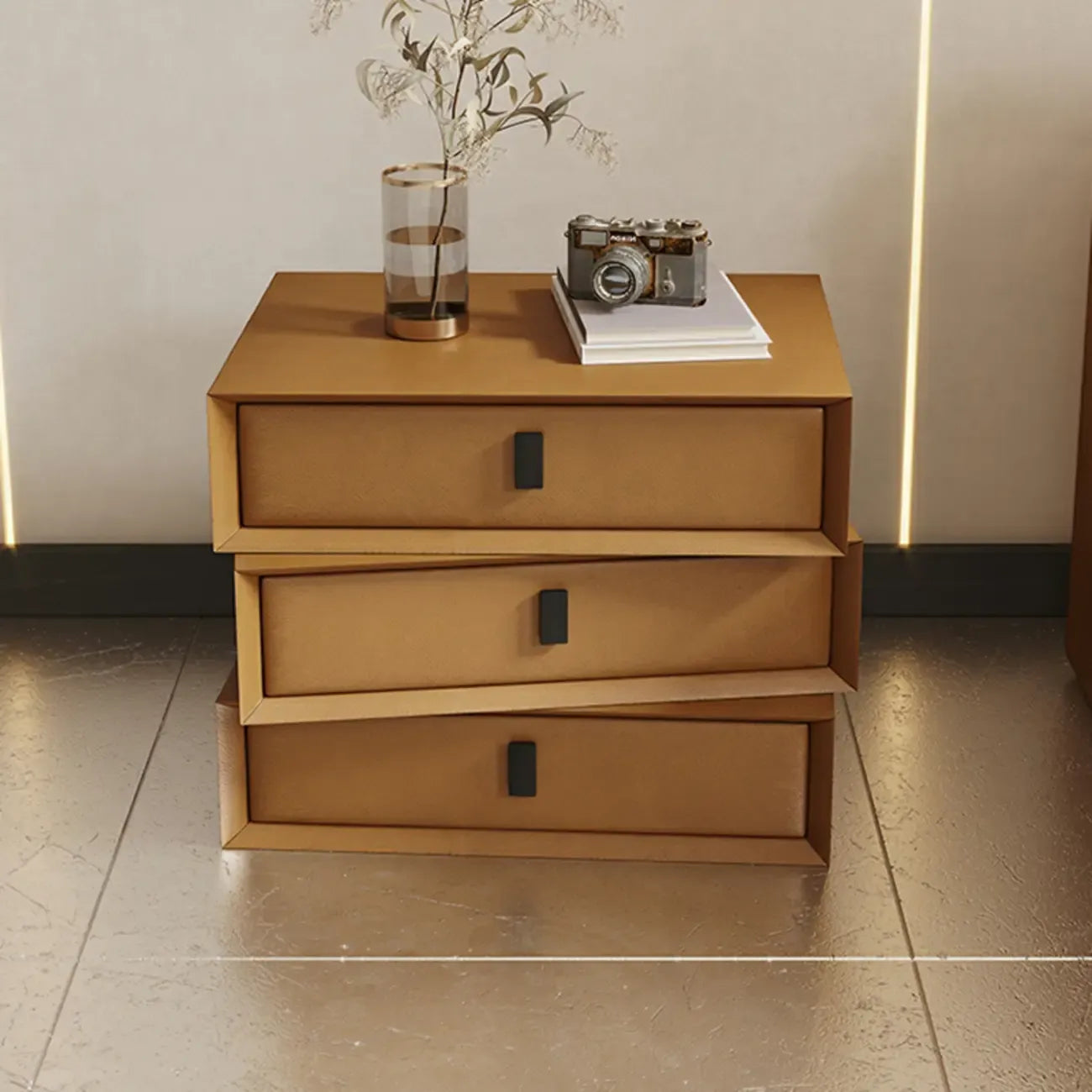 Table de chevet compacte à 3 tiroirs superposés en similicuir orange