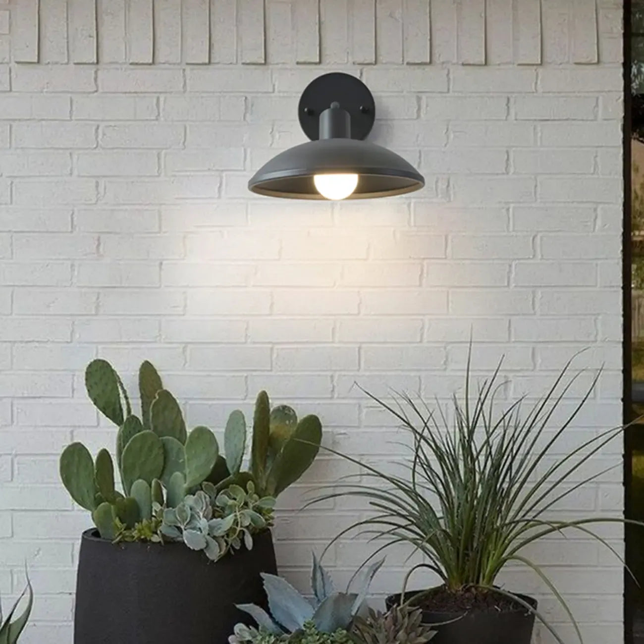 Mini applique murale extérieure moderne en métal noir à LED