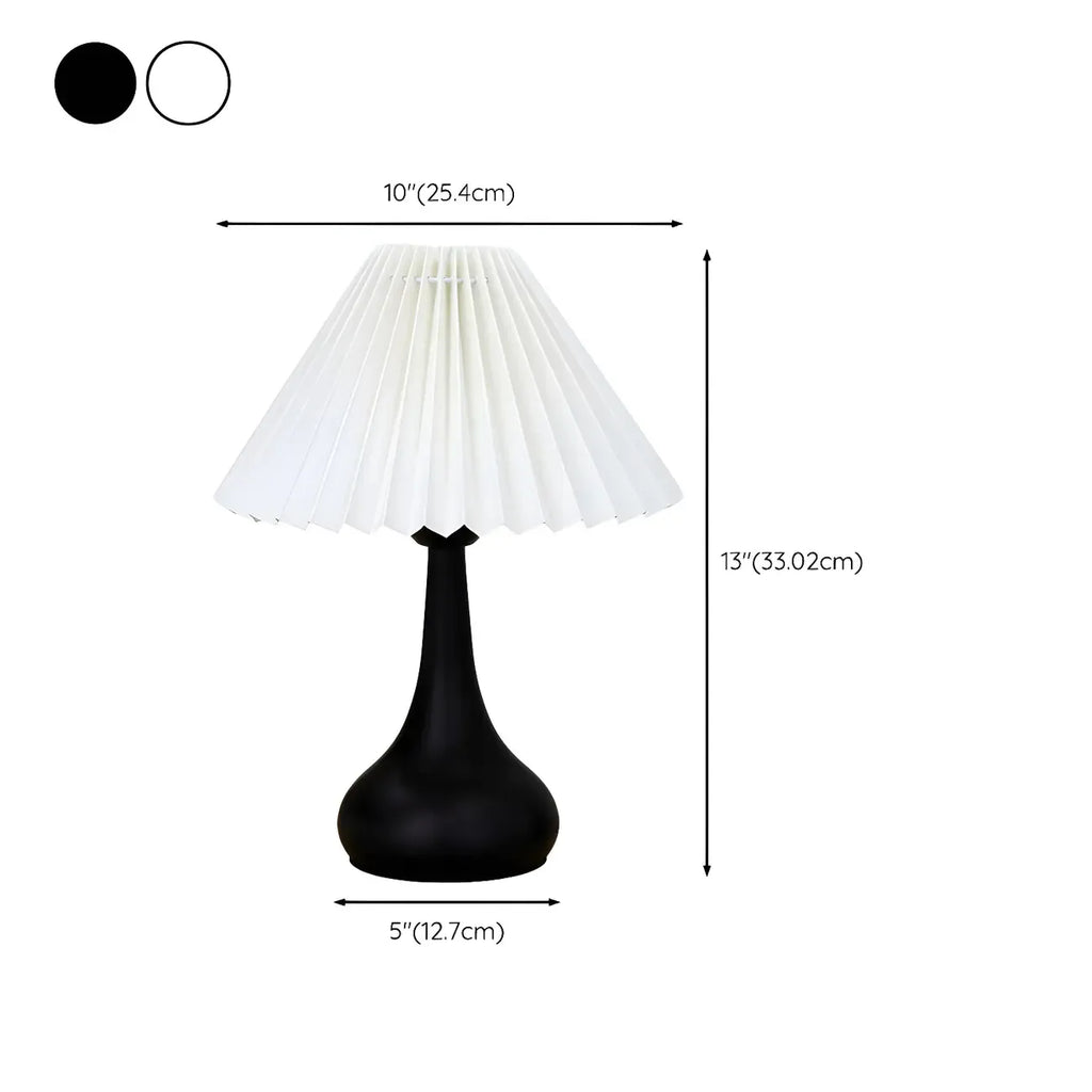 Lampe de table LED noire moderne et épurée avec abat-jour en tissu plissé