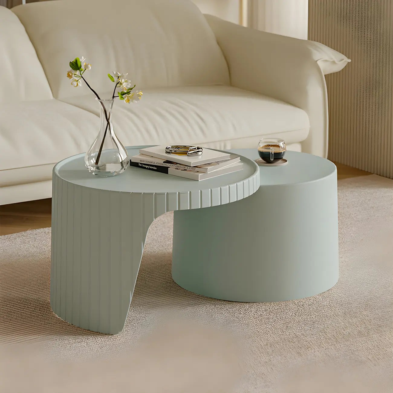 Table basse gigogne ronde extensible en acrylique avec plateau