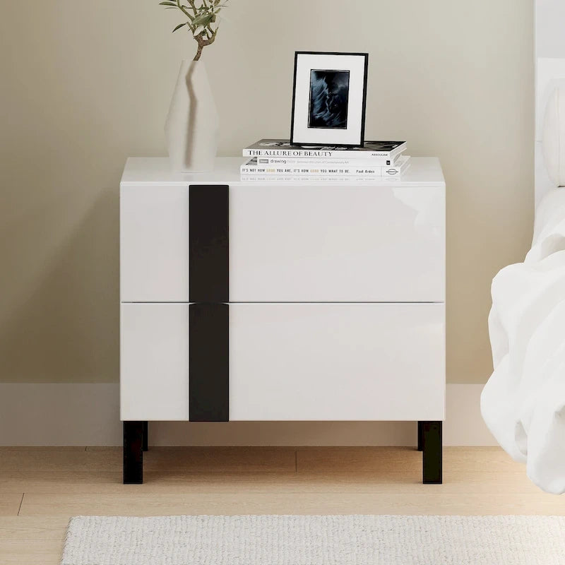 Ensemble de lit plateforme queen moderne Roomfitters 3 pièces, finition brillante, cadre lumineux, 2 tables de chevet, blanc
