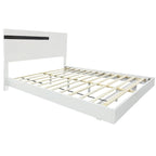 Ensemble de lit plateforme queen moderne Roomfitters 3 pièces, finition brillante, cadre lumineux, 2 tables de chevet, blanc