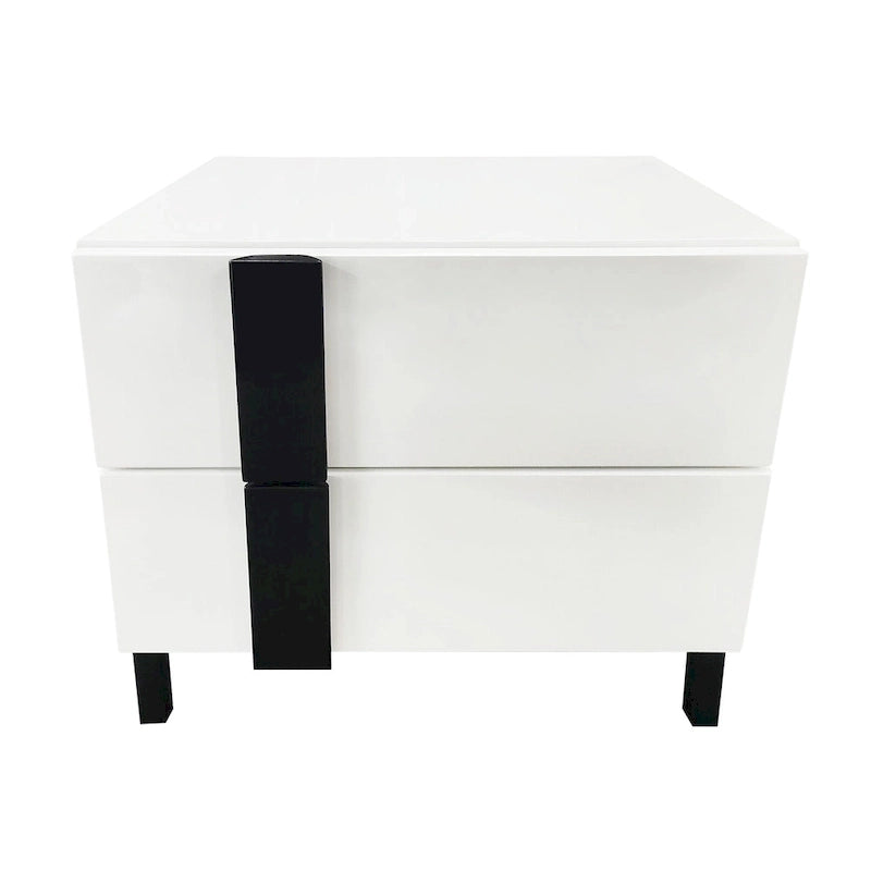 Ensemble de lit plateforme queen moderne Roomfitters 3 pièces, finition brillante, cadre lumineux, 2 tables de chevet, blanc