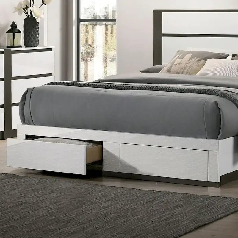 Ensemble de chambre à coucher moderne 4 pièces en bois blanc Conjira de Furniture of America