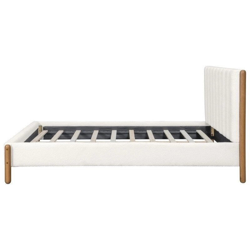 Ensemble de chambre à coucher 3 pièces : cadre de lit avec tête de lit épaisse capitonnée en bouclette, pieds en bois massif, ensemble de 2 tables de chevet avec porte coulissante de style grange.