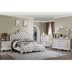 Ensemble de chambre à coucher traditionnel Eugene 6 pièces en bois massif de Furniture of America