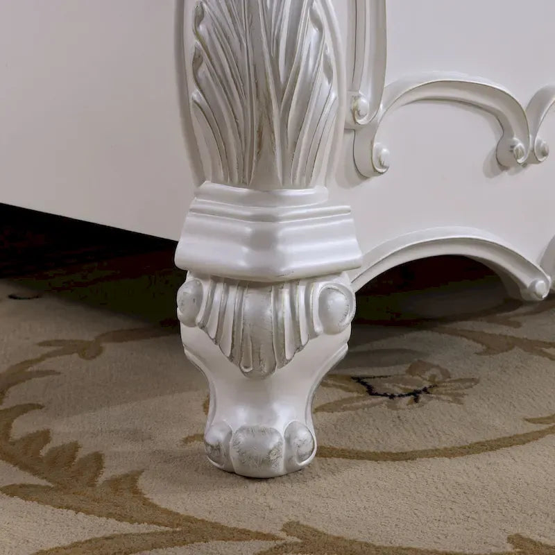 Ensemble de chambre à coucher traditionnel Eugene en bois massif, 6 panneaux, de Furniture of America