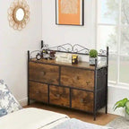 Ensemble de chambre à coucher 4 pièces comprenant une commode et 2 tables de chevet, une commode à 5 tiroirs, coloris marron/gris