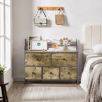 Ensemble de chambre à coucher 4 pièces comprenant une commode et 2 tables de chevet, une commode à 5 tiroirs, coloris marron/gris