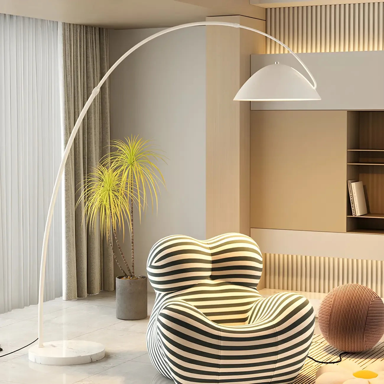 Grand lampadaire moderne minimaliste en métal à dôme arqué réglable