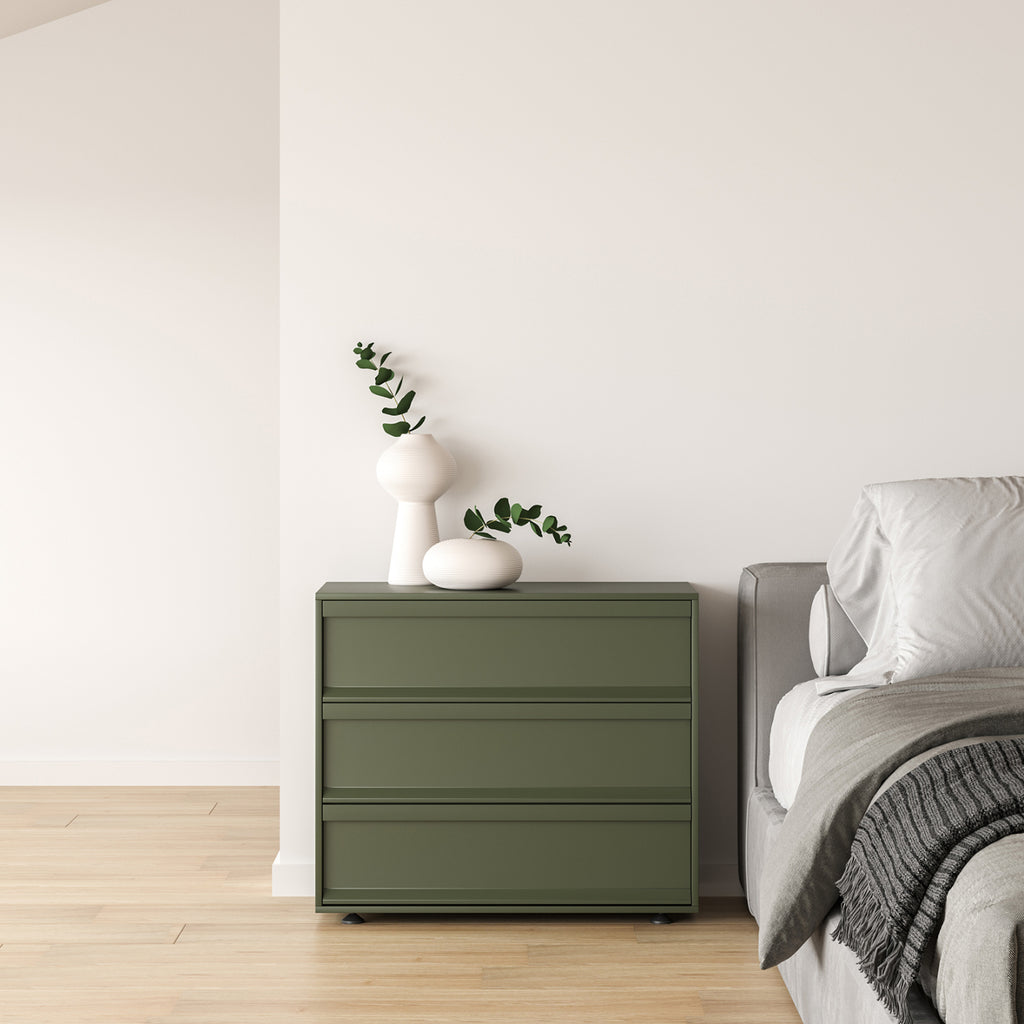 Table de chevet contemporaine en bois vert olive à 2 tiroirs