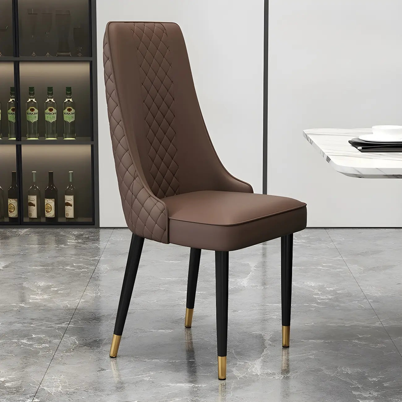Chaise de salle à manger moderne en cuir avec dossier entièrement rembourré