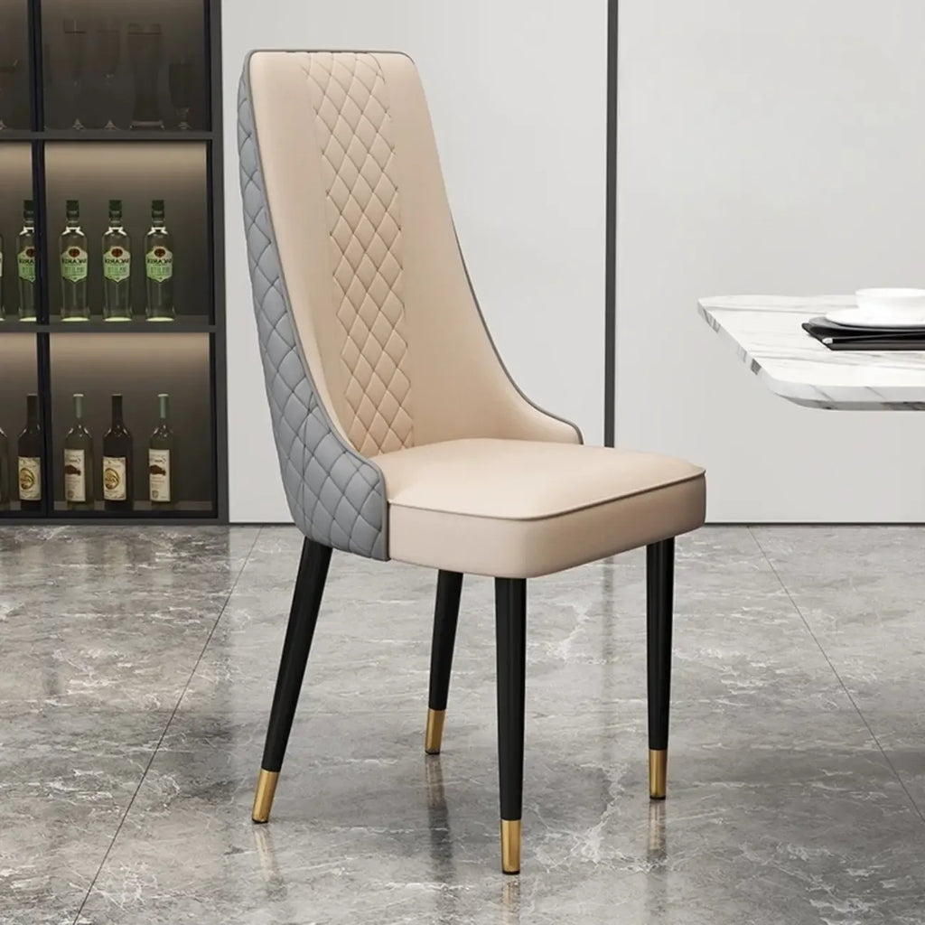 Chaise de salle à manger moderne en cuir avec dossier entièrement rembourré