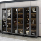 Vitrine moderne grise avec base en métal et porte en verre